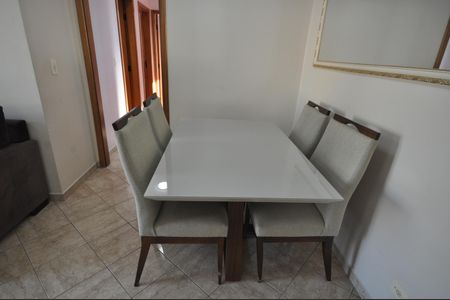 Apartamento à venda com 66m², 3 quartos e 1 vagaSala