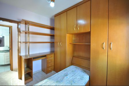 Apartamento à venda com 66m², 3 quartos e 1 vagaQuarto 2