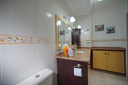 Casa para alugar com 800m², 5 quartos e 5 vagasBanheiro Suíte 2