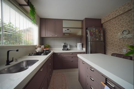 Casa para alugar com 800m², 5 quartos e 5 vagasCozinha