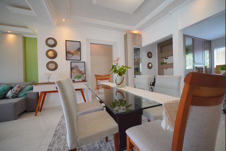 Casa para alugar com 800m², 5 quartos e 5 vagasSala de Jantar