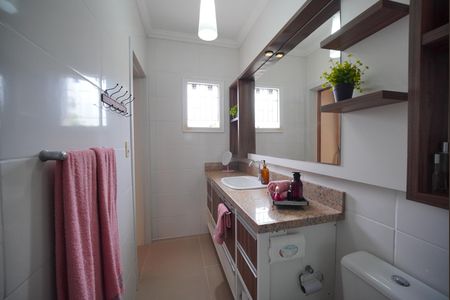 Casa para alugar com 800m², 5 quartos e 5 vagasBanheiro Suíte 1