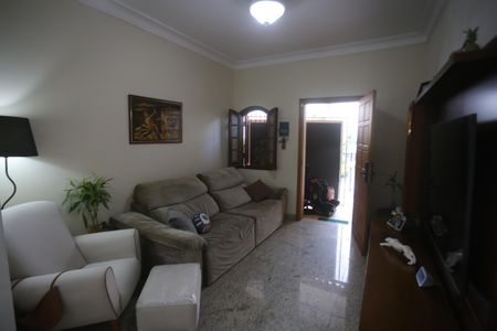 Casa à venda com 5 quartos, 340m² em Gutierrez, Belo Horizonte