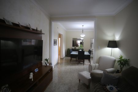 Casa à venda com 5 quartos, 340m² em Gutierrez, Belo Horizonte