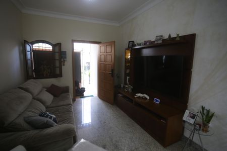 Casa à venda com 5 quartos, 340m² em Gutierrez, Belo Horizonte