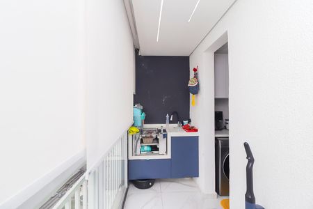 Apartamento à venda com 47m², 2 quartos e 1 vagaÁrea de Serviço e Varanda