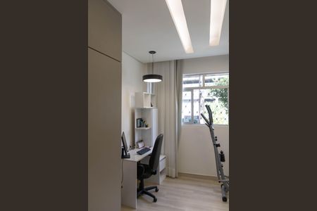 Apartamento à venda com 95m², 3 quartos e 1 vagaQuarto 2