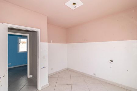 Casa de condomínio para alugar com 230m², 3 quartos e 4 vagasQuarto 2