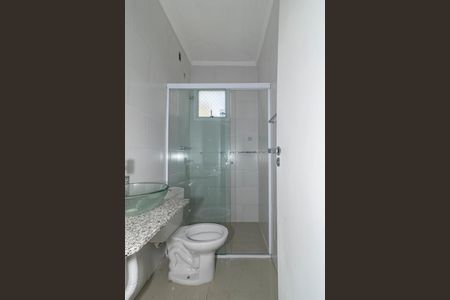 Casa de condomínio para alugar com 230m², 3 quartos e 4 vagasBanheiro Social