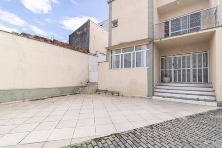 Casa de condomínio para alugar com 230m², 3 quartos e 4 vagasFachada