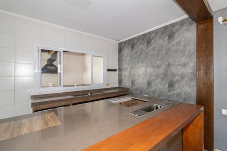 Casa de condomínio para alugar com 230m², 3 quartos e 4 vagasCozinha