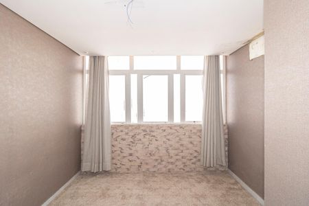 Casa de condomínio para alugar com 230m², 3 quartos e 4 vagasSala 2