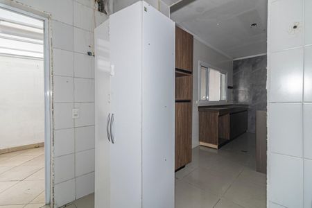Casa de condomínio para alugar com 230m², 3 quartos e 4 vagasÁrea de Serviço