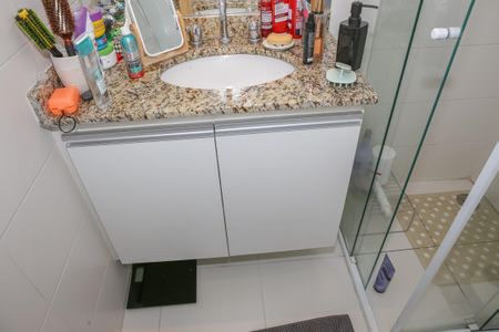 Apartamento à venda com 94m², 2 quartos e 2 vagasBanheiro da Suíte