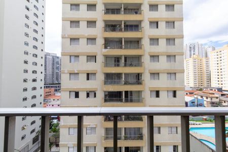 Apartamento à venda com 70m², 2 quartos e 1 vagaVaranda - vista