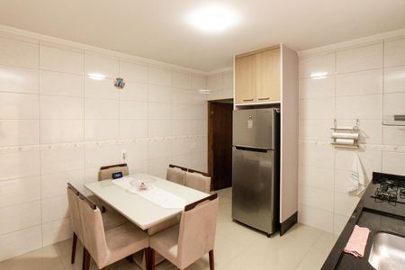 Casa à venda com 280m², 3 quartos e 1 vagaCozinha
