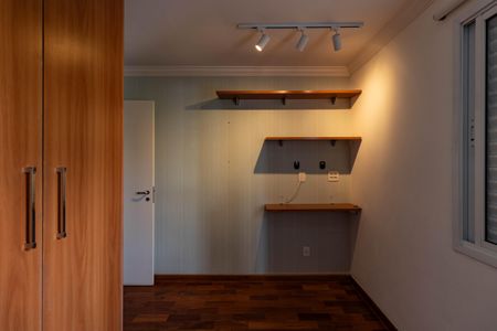Apartamento para alugar com 81m², 2 quartos e 2 vagas Apartamento para alugar com 81m², 2 quartos e 2 vagasQuarto