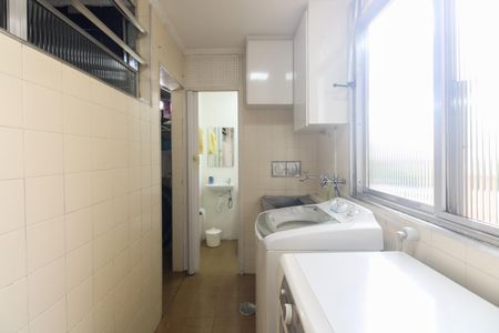 Apartamento à venda com 95m², 3 quartos e 1 vaga Apartamento à venda com 95m², 3 quartos e 1 vagaÁrea de Serviço