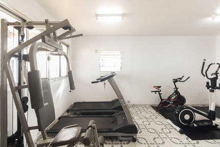 Apartamento à venda com 95m², 3 quartos e 1 vaga Apartamento à venda com 95m², 3 quartos e 1 vagaÁrea Comum - Academia