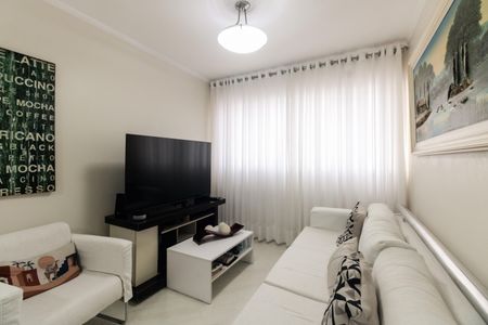 Apartamento à venda com 95m², 3 quartos e 1 vaga Apartamento à venda com 95m², 3 quartos e 1 vagaSala