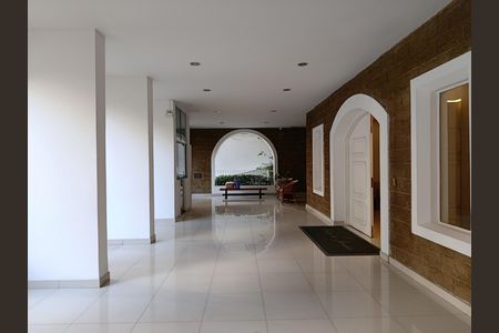 Apartamento à venda com 143m², 2 quartos e 3 vagasÁrea externa