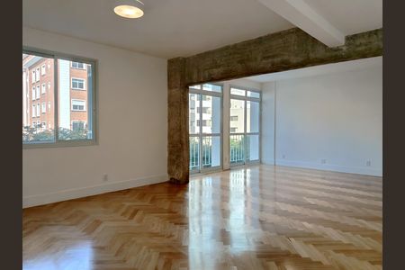 Sala de apartamento à venda com 2 quartos, 143m² em Cerqueira César, São Paulo