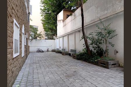Apartamento à venda com 143m², 2 quartos e 3 vagasÁrea externa