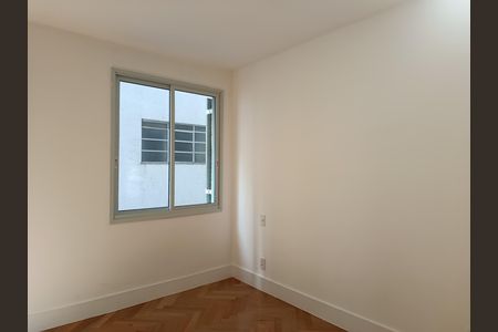Apartamento à venda com 143m², 2 quartos e 3 vagasSuíte 2