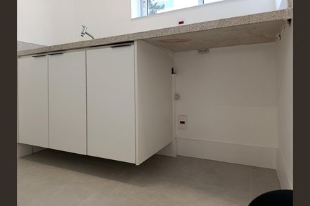 Apartamento à venda com 143m², 2 quartos e 3 vagasÁrea de Serviço