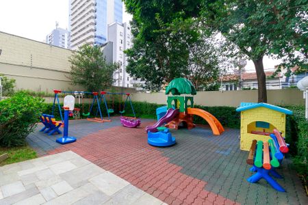 Apartamento à venda com 127m², 3 quartos e 3 vagas Apartamento à venda com 127m², 3 quartos e 3 vagasPlayground