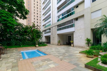 Apartamento à venda com 127m², 3 quartos e 3 vagas Apartamento à venda com 127m², 3 quartos e 3 vagasÁrea Comum