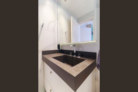 Apartamento à venda com 127m², 3 quartos e 3 vagas Apartamento à venda com 127m², 3 quartos e 3 vagasSuíte 3 - Banheiro