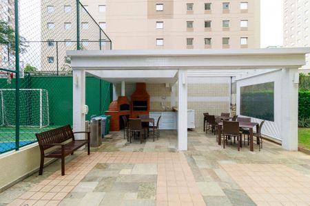 Apartamento à venda com 127m², 3 quartos e 3 vagas Apartamento à venda com 127m², 3 quartos e 3 vagasChurrasqueira