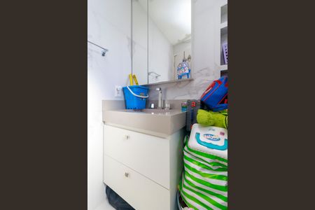 Apartamento à venda com 127m², 3 quartos e 3 vagas Apartamento à venda com 127m², 3 quartos e 3 vagasSuíte 2 - Banheiro