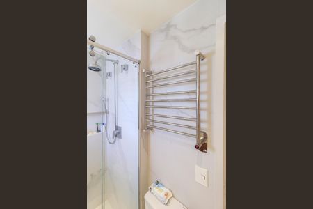 Apartamento à venda com 127m², 3 quartos e 3 vagas Apartamento à venda com 127m², 3 quartos e 3 vagasSuíte 1 - Banheiro