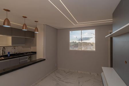 Apartamento para alugar com 44m², 2 quartos e 1 vaga Apartamento para alugar com 44m², 2 quartos e 1 vagaSala de Estar/Jantar