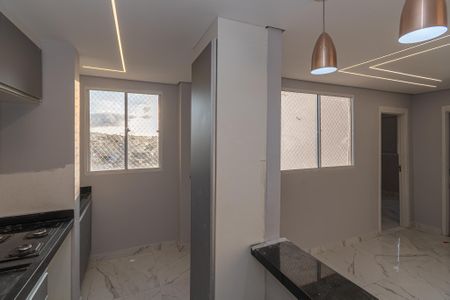 Apartamento para alugar com 44m², 2 quartos e 1 vaga Apartamento para alugar com 44m², 2 quartos e 1 vagaCozinha e Área de Serviço