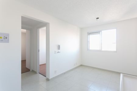 Apartamento para alugar com 32m², 2 quartos e sem vaga Apartamento para alugar com 32m², 2 quartos e sem vagaSala / Cozinha