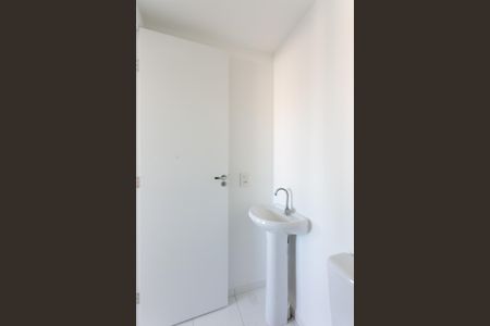 Apartamento para alugar com 32m², 2 quartos e sem vaga Apartamento para alugar com 32m², 2 quartos e sem vagaBanheiro
