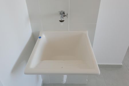 Apartamento para alugar com 32m², 2 quartos e sem vaga Apartamento para alugar com 32m², 2 quartos e sem vagaSala / Cozinha / Tanque