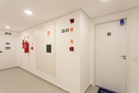 Apartamento para alugar com 32m², 2 quartos e sem vaga Apartamento para alugar com 32m², 2 quartos e sem vagaEntrada