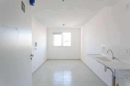 Apartamento para alugar com 32m², 2 quartos e sem vaga Apartamento para alugar com 32m², 2 quartos e sem vagaSala / Cozinha