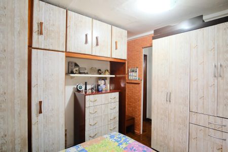 Casa à venda com 139m², 4 quartos e 2 vagasQuarto 1
