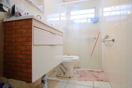 Casa à venda com 139m², 4 quartos e 2 vagasBanheiro de serviço