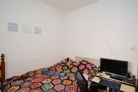 Casa à venda com 139m², 4 quartos e 2 vagasQuarto 3