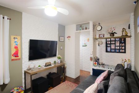 Sala de casa à venda com 4 quartos, 139m² em Vila Gomes Cardim, São Paulo