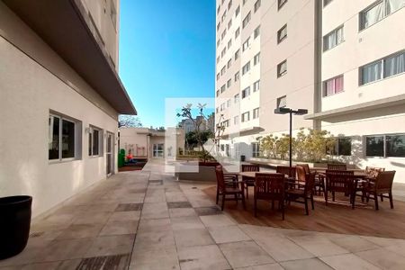 Apartamento à venda com 37m², 2 quartos e 1 vaga Apartamento à venda com 37m², 2 quartos e 1 vagaÁrea comum