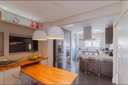 Apartamento à venda com 198m², 3 quartos e 4 vagasCozinha