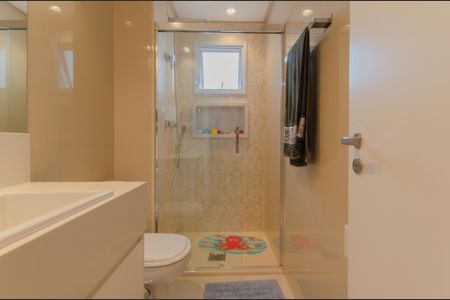 Apartamento à venda com 198m², 3 quartos e 4 vagasBanheiro Social