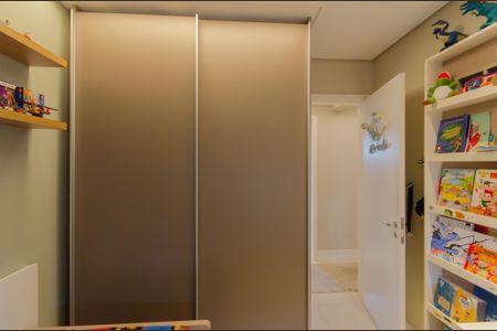 Apartamento à venda com 198m², 3 quartos e 4 vagasQuarto